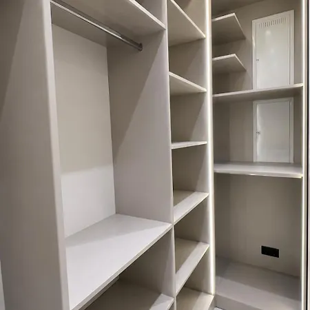 1 Bedroom Golden Marine Atmosphere